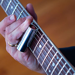 Слайд китара – полезна информация за начинаещи китаристи